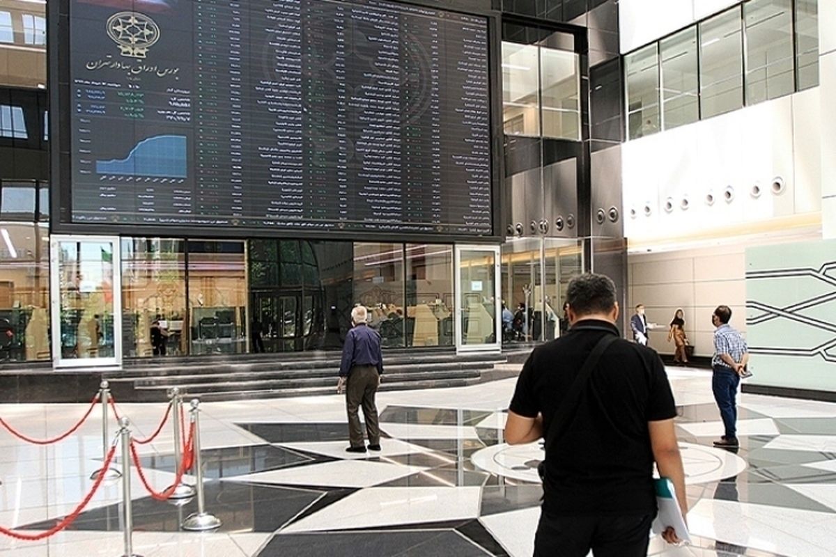 باران ریسک بر سر بورس؛ بلاتکلیفی در بازار سهام ادامهدار است؟