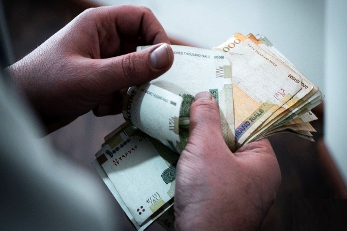 ۵ میلیون تومان به دستمزد کارگران اضافه میشود؟ توزیع سبد کالا، خوب یا بد؟