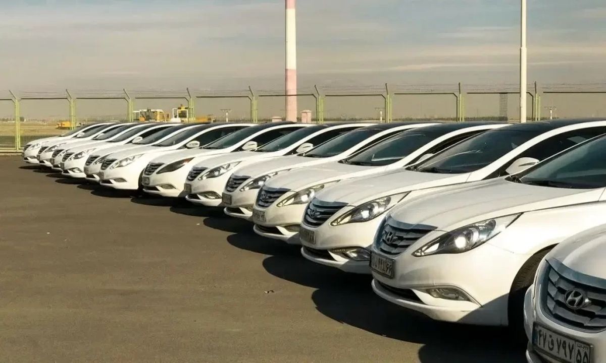 خودروهای وارداتی کجا هستند؟