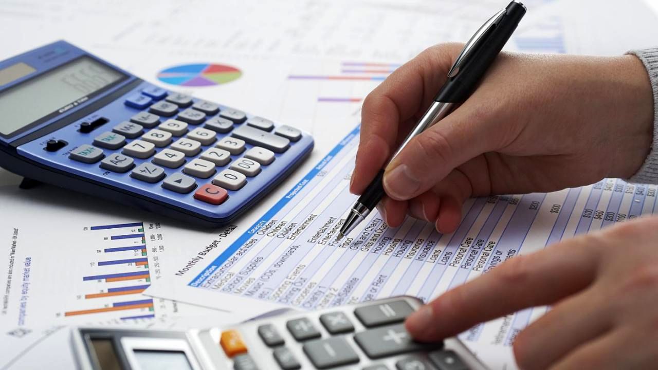 مالیات نقل و انتقال خودرو بر عهده کیست؟