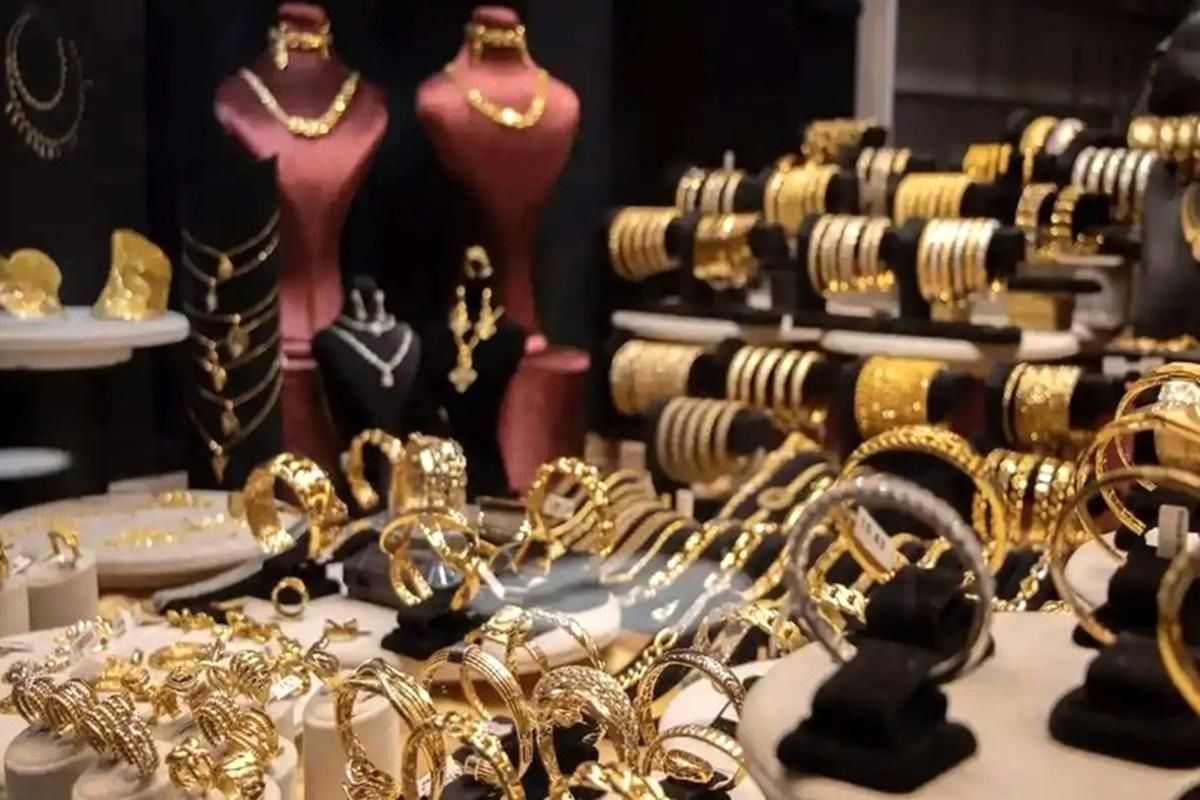 قیمت طلا، سکه، دلار و یورو امروز شنبه ۲۹ دی/ طلا در پایینترین سطح ۱۰ روزه قرار گرفت
