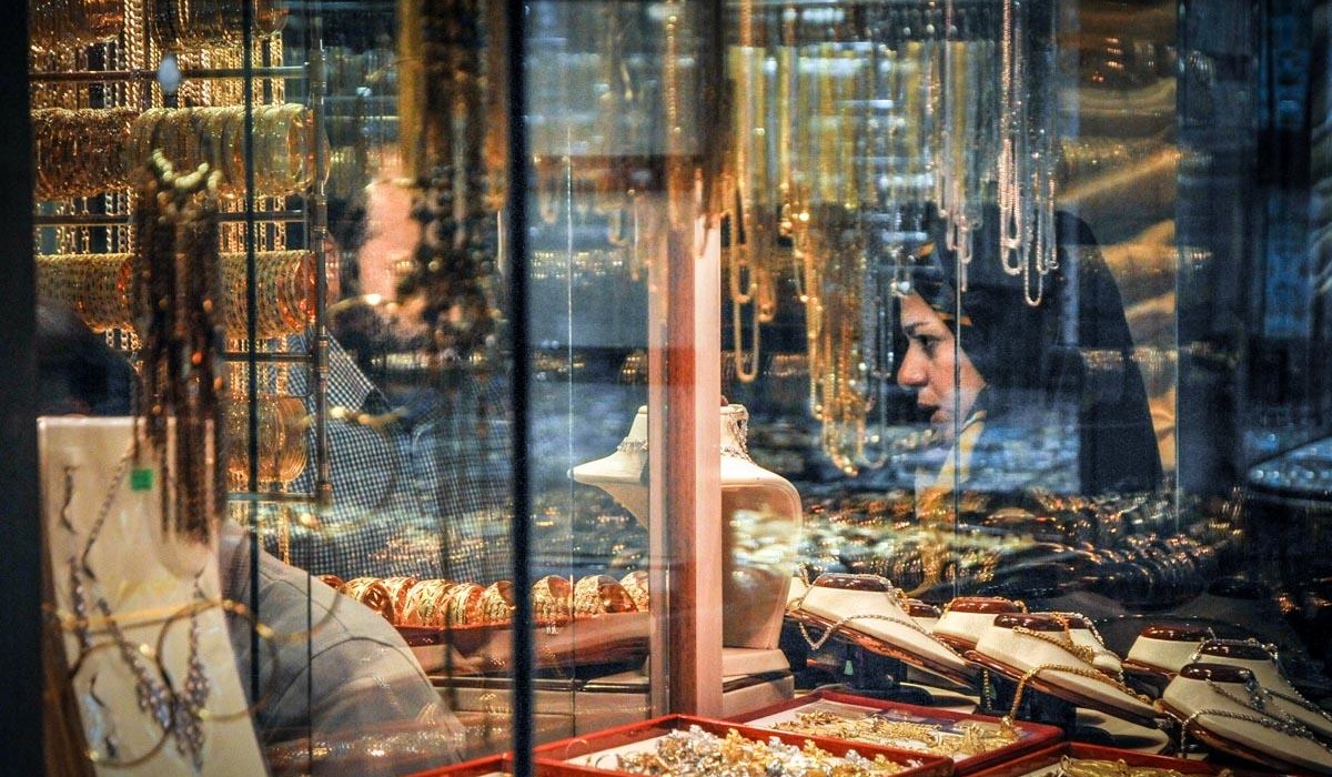 دستورالعمل خرید طلای آب شده و آغاز سرمایهگذاری امن طلافروشی بزرگ یک (1)