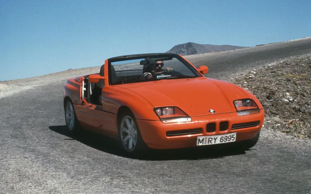 1989-1991-BMW-Z1-roadster-front-right-motion-1_11zon-1024x640.webp