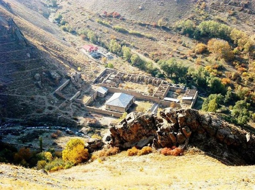 نوروزگردی در کاخ های کرج؛ از کاخ مروارید تا کاخ شهرستانک کاخ-شهرستانک1