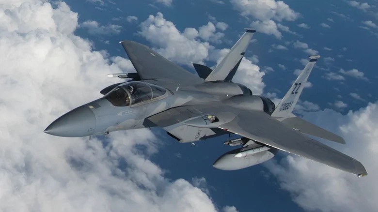 ۱۰ جت جنگنده جهان که بیشترین برد رزمی را دارند؛ از JF-17 Thunder تا Su-57 Felon IMG_1476