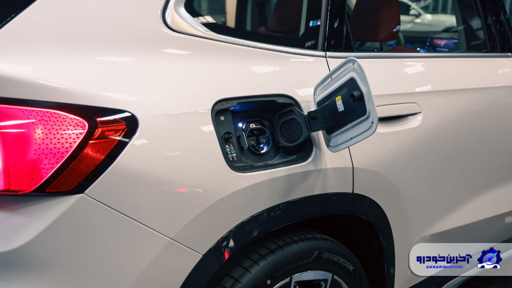 ب ام و iX1 ؛ همهچیز درباره جدیدترین شاسیبلند آلمانی در ایران bmw-ix1-persiakhodro-11-1000x563