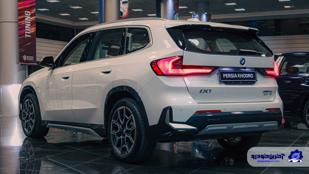 ب ام و iX1 ؛ همهچیز درباره جدیدترین شاسیبلند آلمانی در ایران bmw-ix1-persiakhodro-15-1000x563