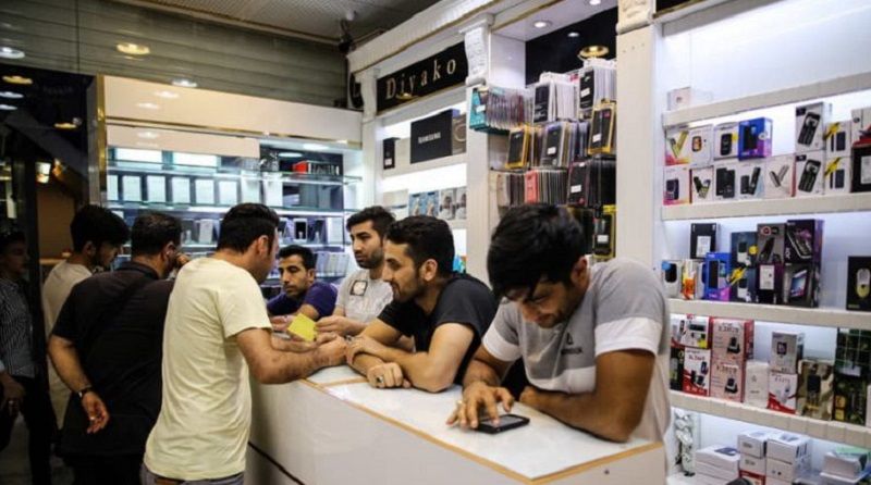 تاثیر مذاکرات ایران و آمریکا در بازار خودرو و موبایل