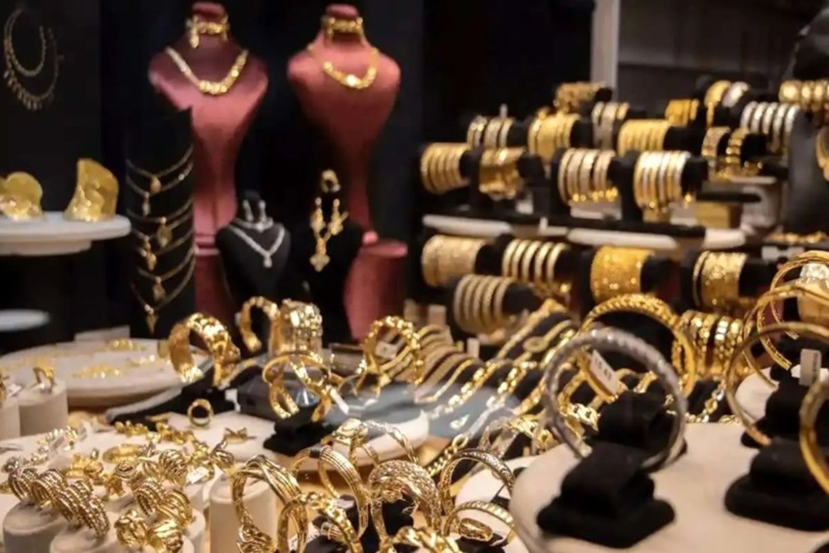 قیمت طلا امروز جمعه 5 اردیبهشت/ طلا عقب کشید