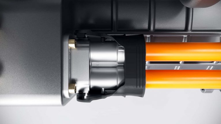horse-powertrain-stellt-neues-hybrid-motorkonzept-vor-2-767x431