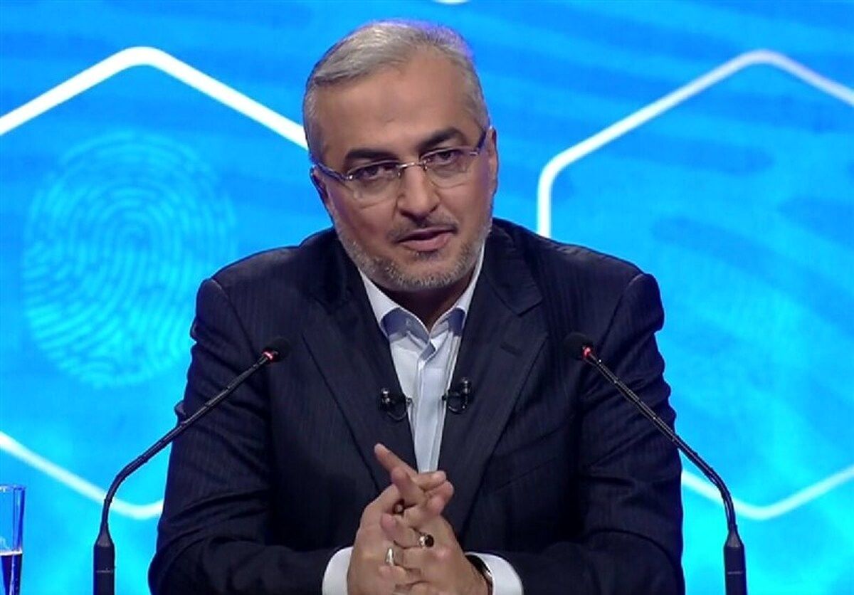خاطره جنجالی مجری تلویزیون از شب مناظره‌های ریاست‌جمهوری!