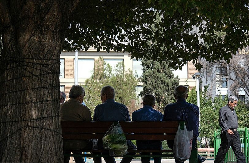عیدی هست اما نه برای بازنشستگان!