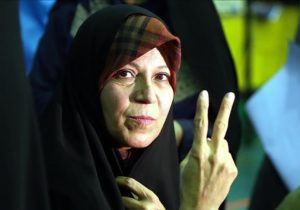 دستور عدم خروج فائزه هاشمی از تهران صادر شد
