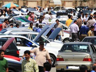 بازار خودرو سرگیجه گرفت/ قیمت محصولات ایران خودرو و سایپا عجیب شد + جدول